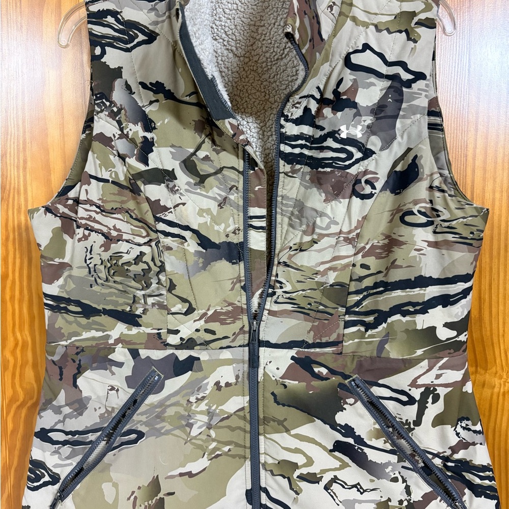 Under-Armour Camouflage Vest
